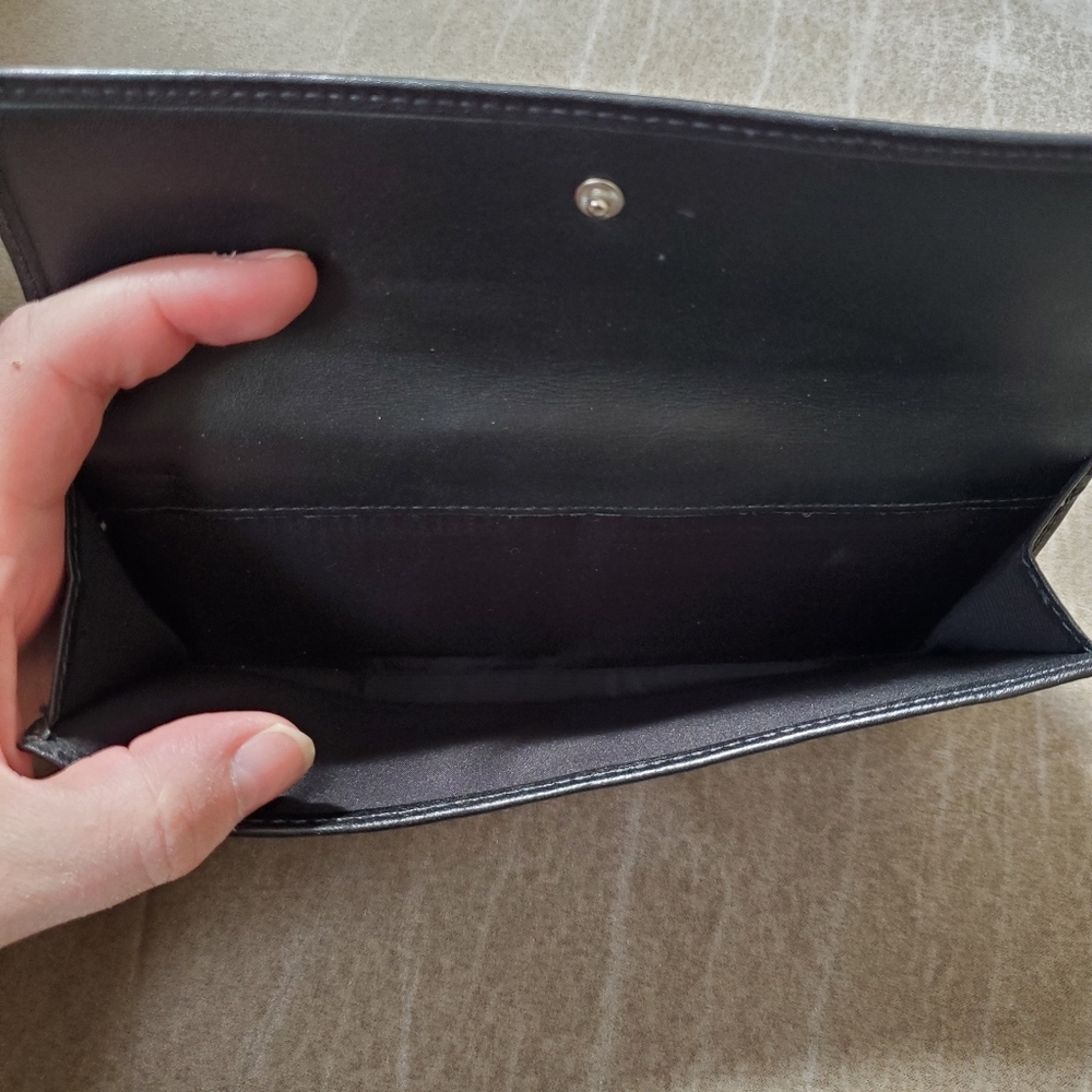 Coach Silver and Black Turnlock Leather Checkbook Wallet Unused With Tags - Picture 5 of 13